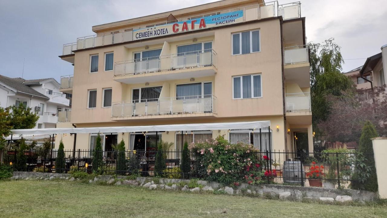 Family Hotel Saga Ravda Kültér fotó