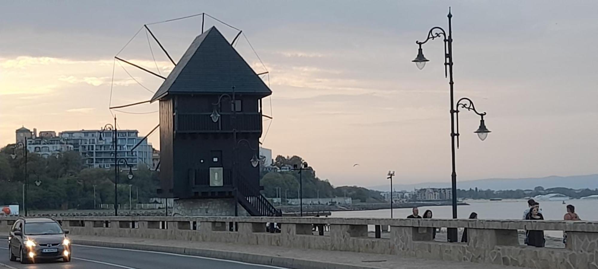 Family Hotel Saga Ravda Kültér fotó